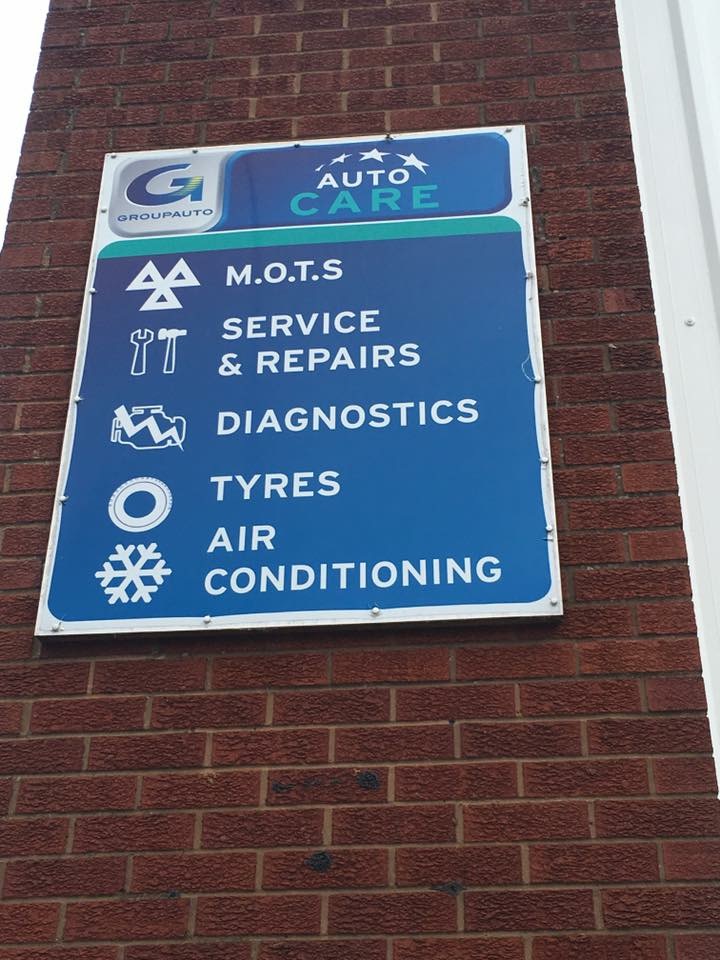 Station Motors services board: M.O.T.s, service and repairs, diagnostics, tyres, air conditioning